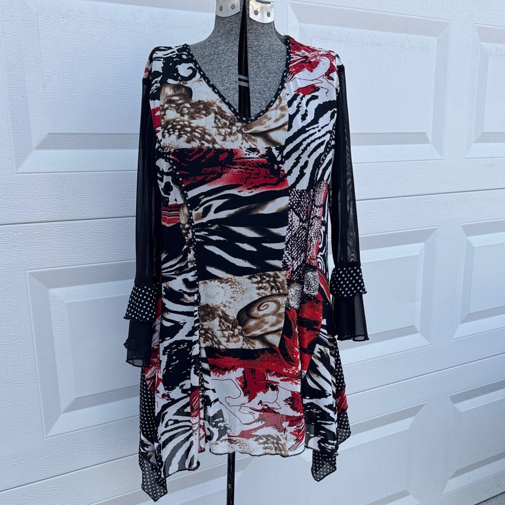 Stylish Red and Black Mini Dress